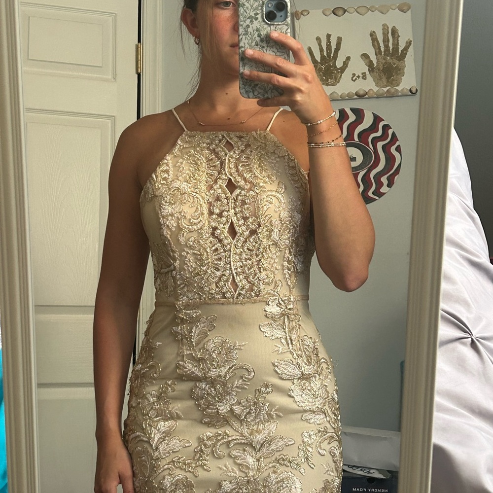 Elegant Cream Lace Dress